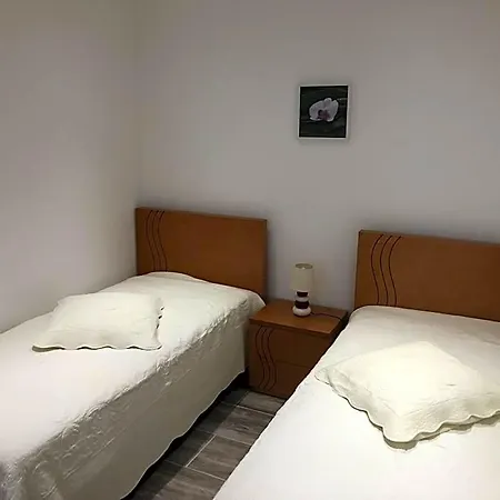 Alojamento de Acomodação e Pequeno-almoço Maison Tobias 3*