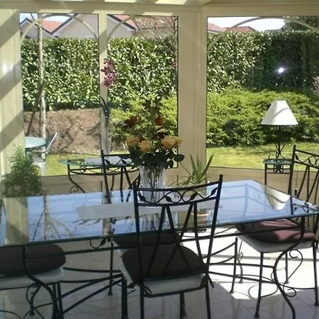 Maison Tobias Bed & Breakfast 3*