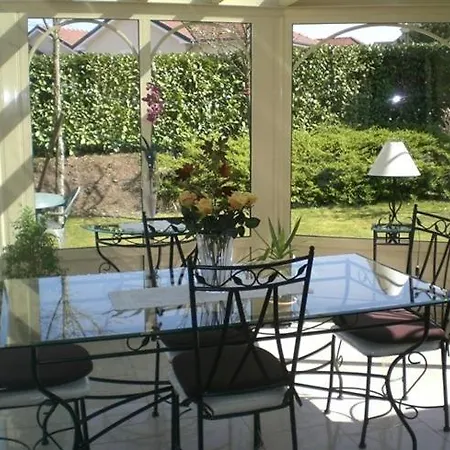 Maison Tobias Bed & Breakfast 3*