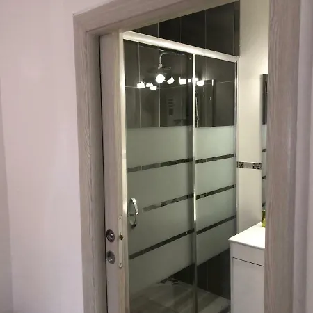 Maison Tobias 3* ביוסי-סיינט-ג'ורג'